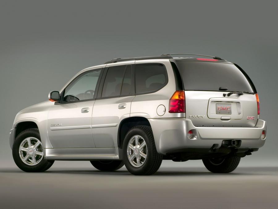  GMC Envoy Denali 2005 года  (фото 12 из 12)